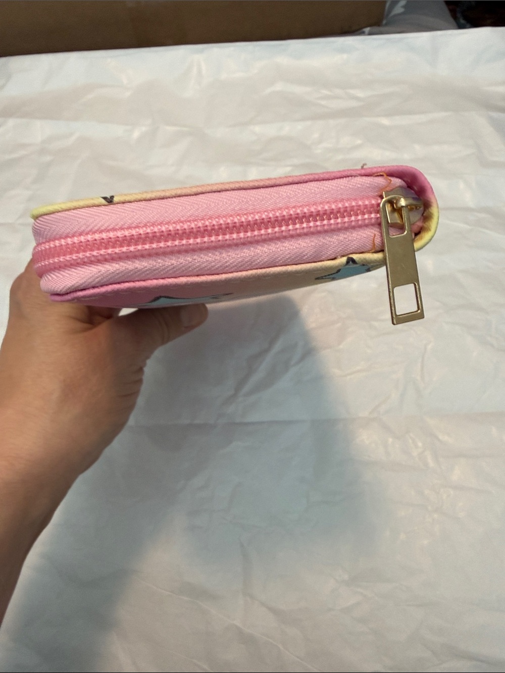 Hello Kitty Wallet - Picture 3 of 3